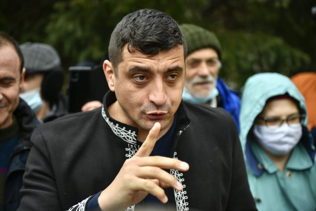 Un general ucrainean îl acuză pe George Simion că s-a întâlnit cu spioni ruși. Reacția imediată a AUR