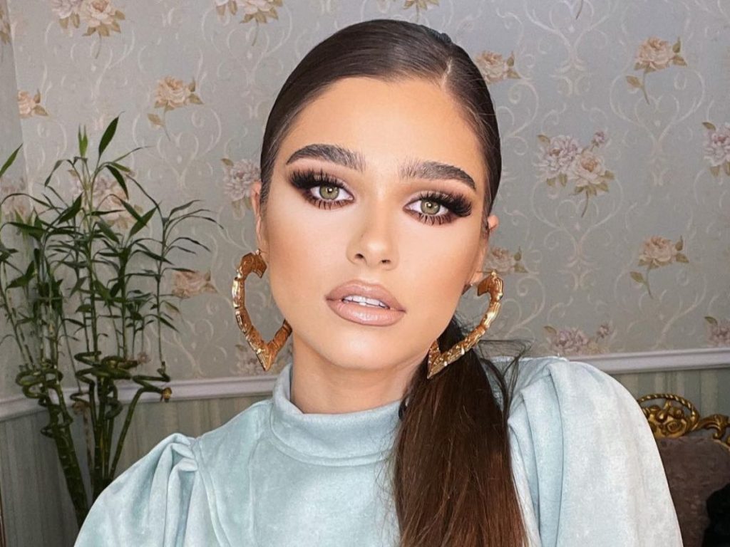 Ce a pățit Theo Rose în ultima lună de sarcină. S-a întâmplat în parcarea unui mall: „Ferească-mă Dumnezeu!”