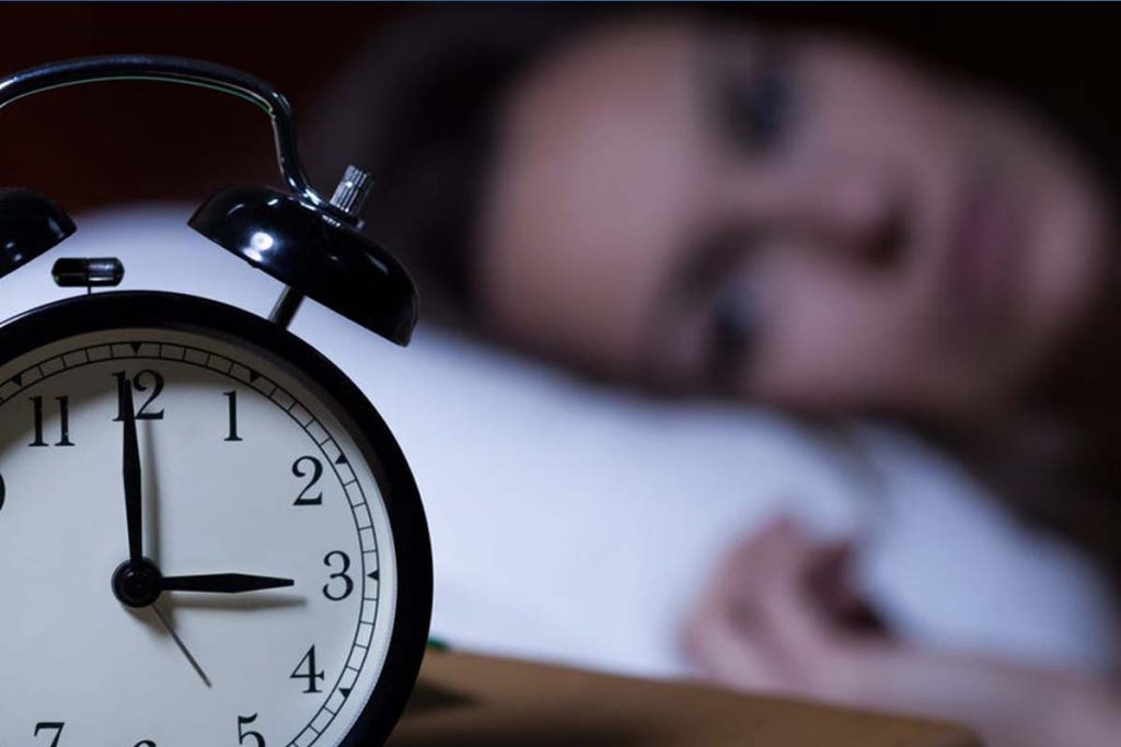 Ce să nu faci când ai insomnie: detaliul banal care nu te lasă să dormi