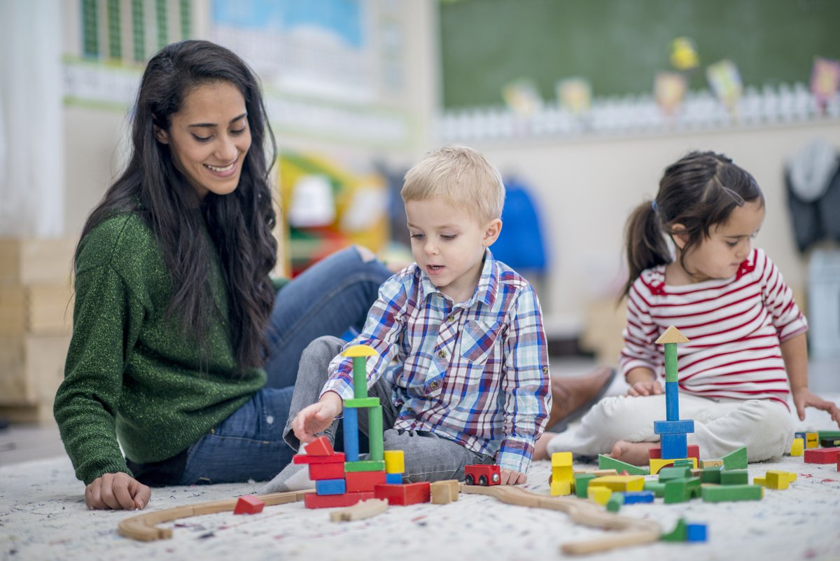 Cu cat a ajuns sa fie platit un babysitter in Italia