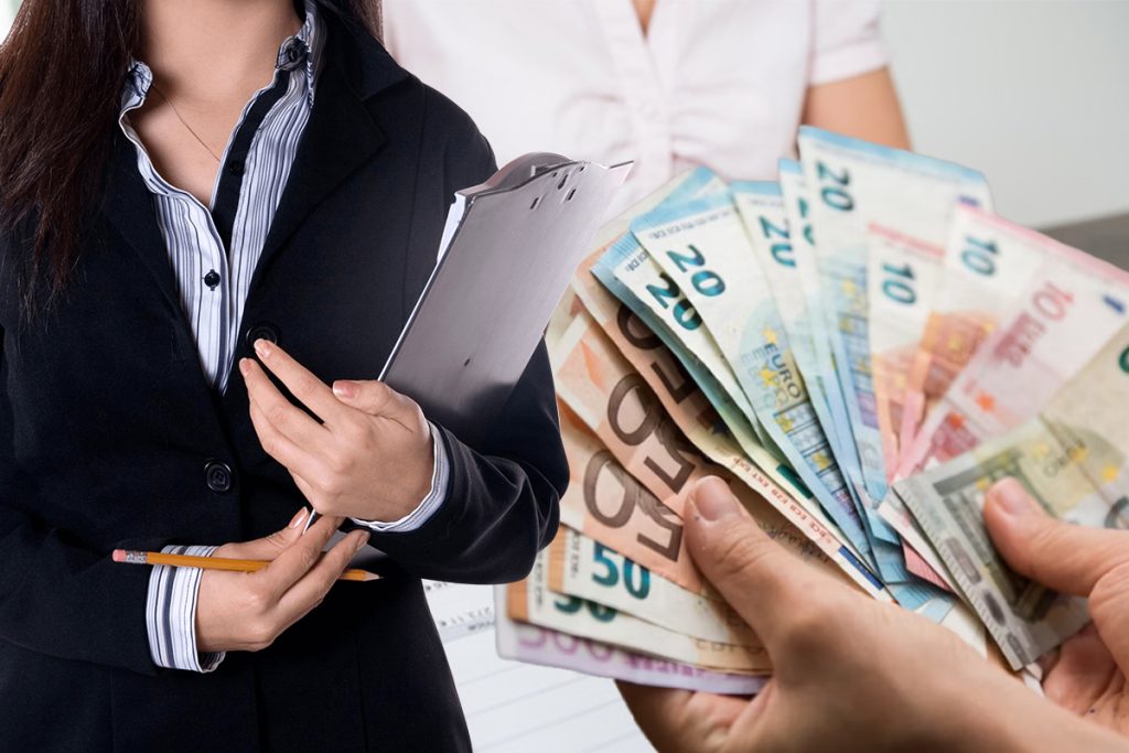 O femeie câștigă 1.400 de euro pe oră după ce a renunțat să mai lucreze ca expert contabil. Cu ce se ocupă acum și de ce i se spune „psihopata”