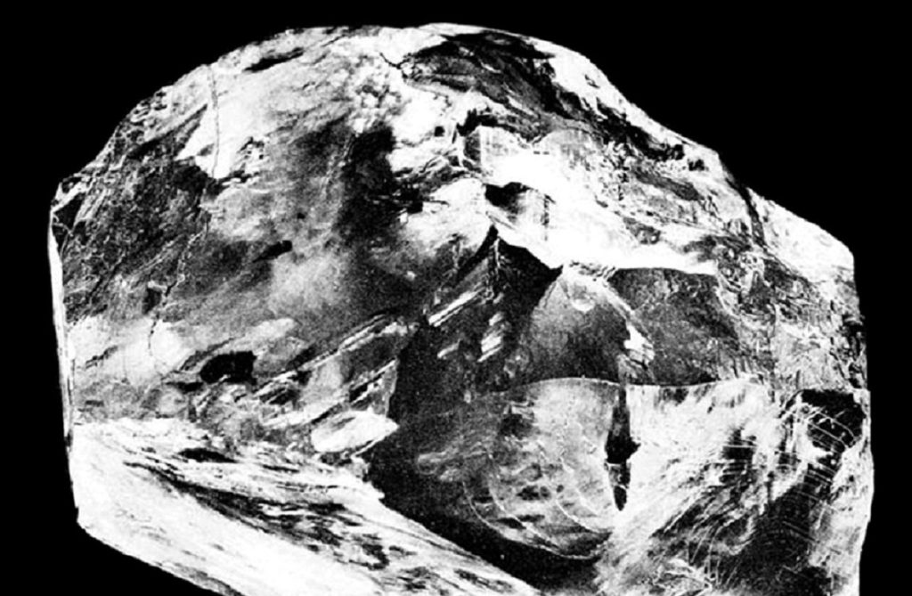 Povestea fascinantă a celui mai mare diamant găsit vreodată: avea greutatea unei mingi de baschet