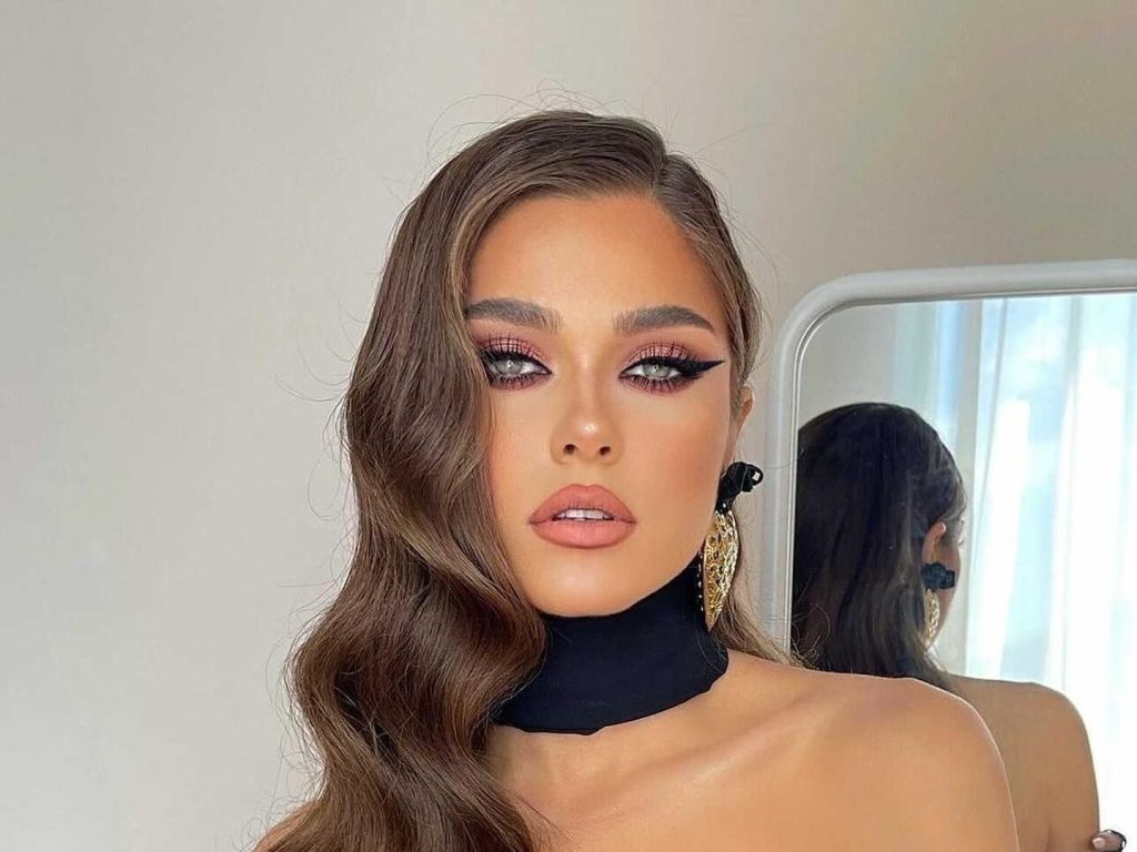 Theo Rose, apariție neașteptată înainte să nască. Cum s-a pozat artista