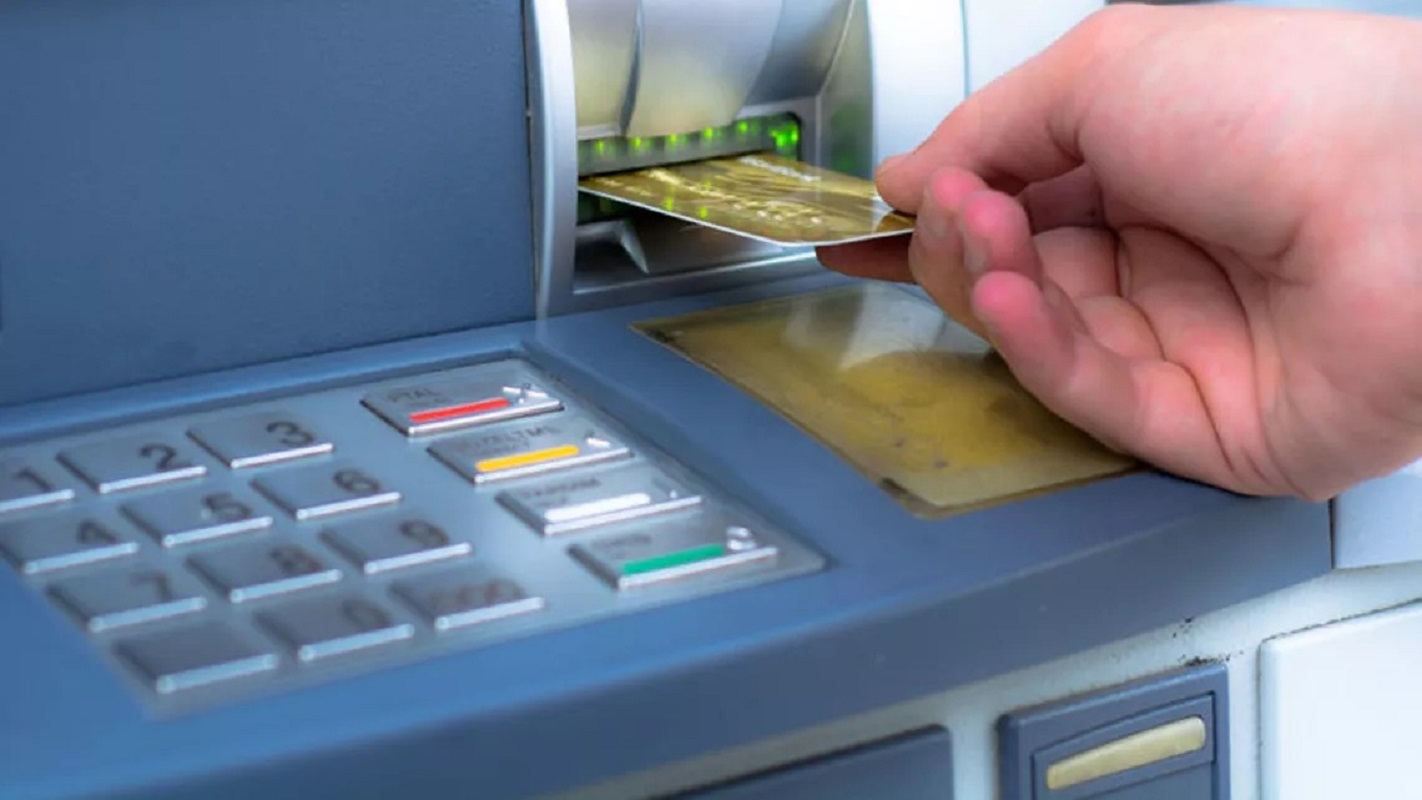 Incident la Raiffeisen Bank. Mesaj neașteptat pentru clienții băncii