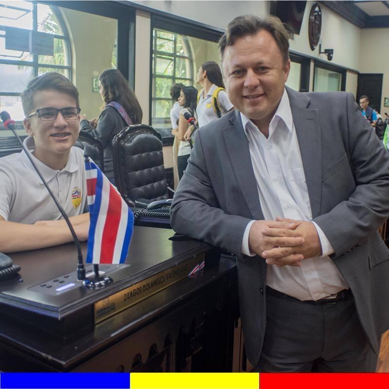 A fost deputat în Costa Rica. Aici, alături de fiul cel mare