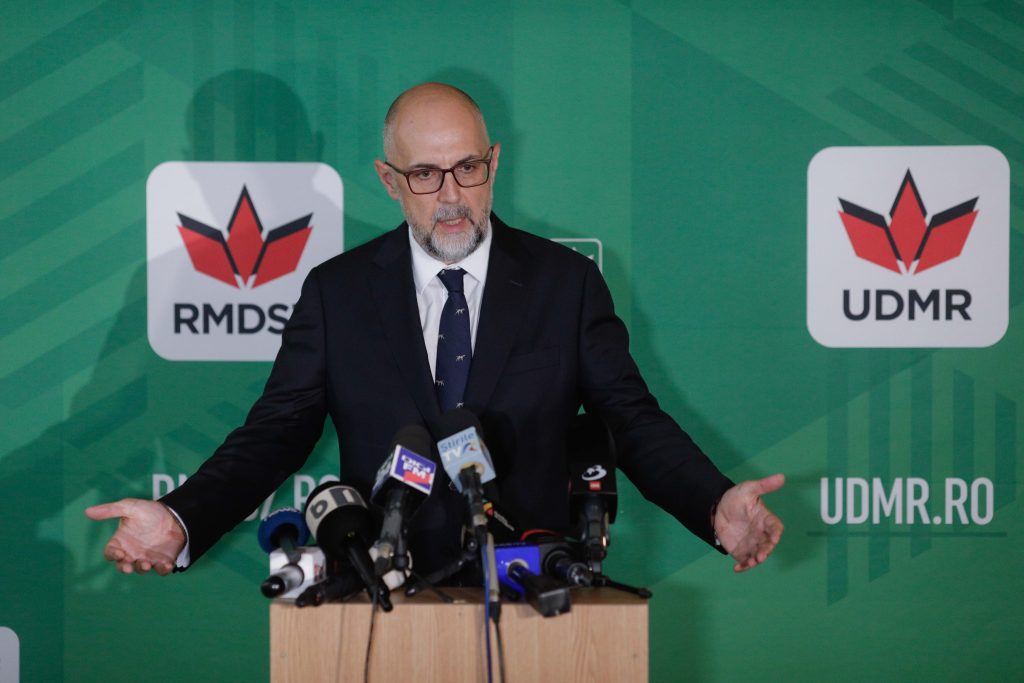 PNL a decis să intre în opoziție. La fel și USR. Nici PSD nu mai vrea la guvernare. AUR nici atât. În sfârșit, va guverna UDMR singur!