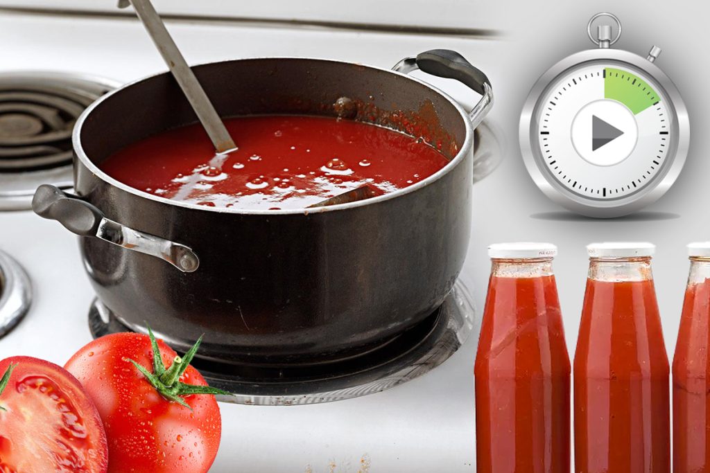 Cât trebuie fiert bulionul, de fapt. Multe gospodine greșesc. De asta nu rezistă toată iarna