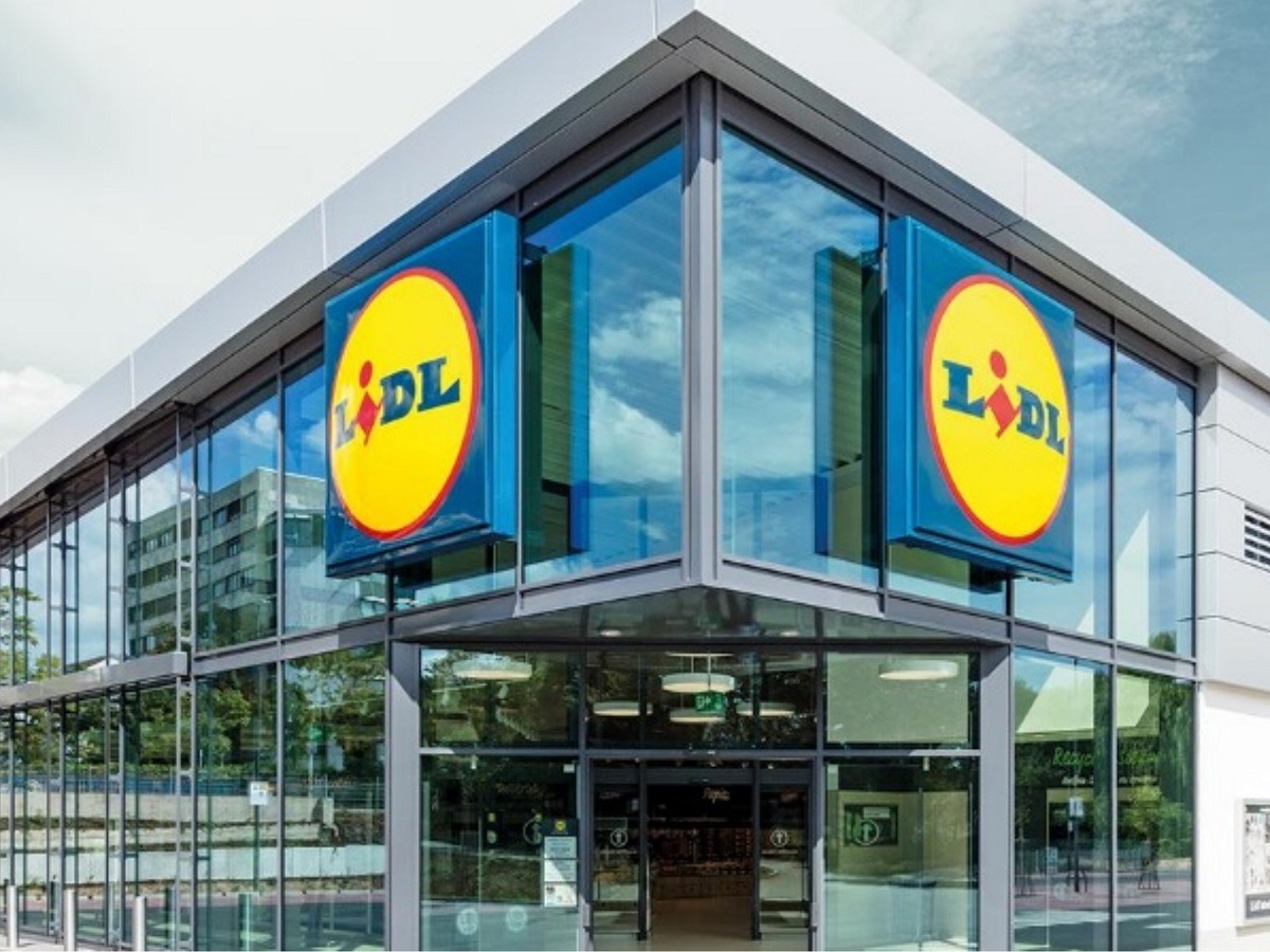 La ce ora deschide Lidl. Programul magazinelor din Romania