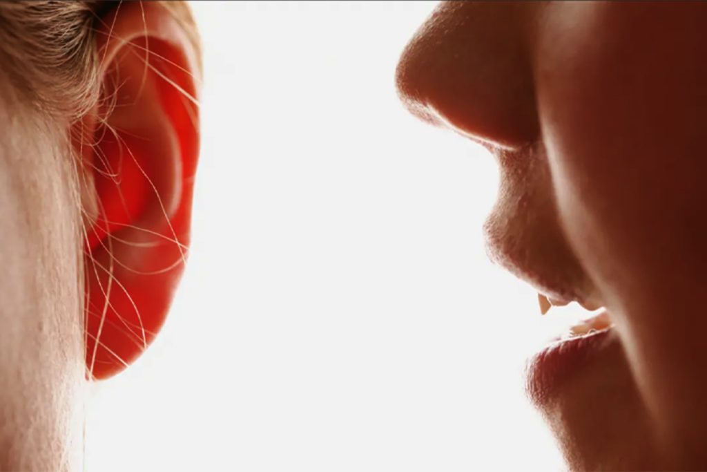 Satul din România unde se vorbește o limbă secretă. De ce este vorbită aici de sute de ani