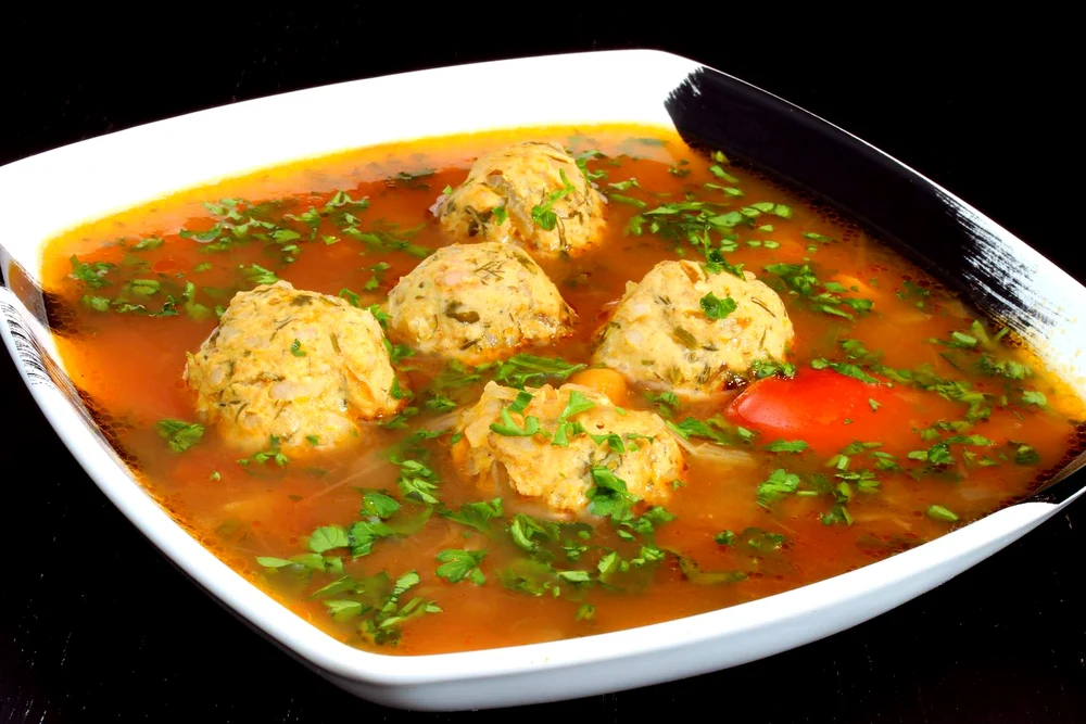 Cat orez se pune la perisoare?