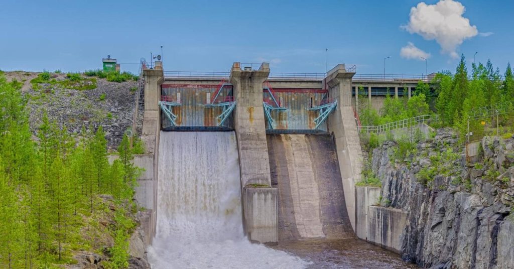 Hidrocentrala România sursa foto: Bankwatch Romania