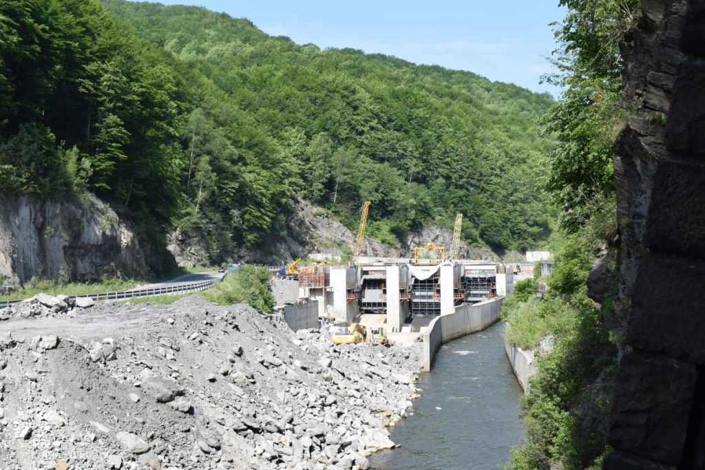 Barajul Livezeni, Hidroelectrica, Romania, sursa foto: Bankwatch România
