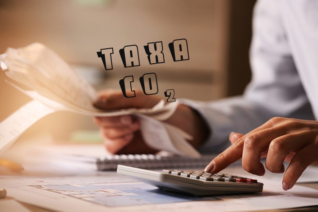 Ce este taxa pe carbon și cine o va plăti? Aduce costuri suplimentare pentru români