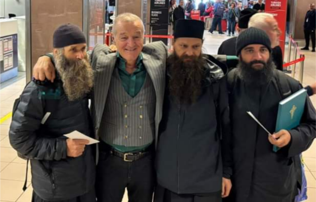 Rezultate catastrofale la FCSB, dar e și Becali de vină: de 3 ani nu a mai adus călugări noi la echipă!