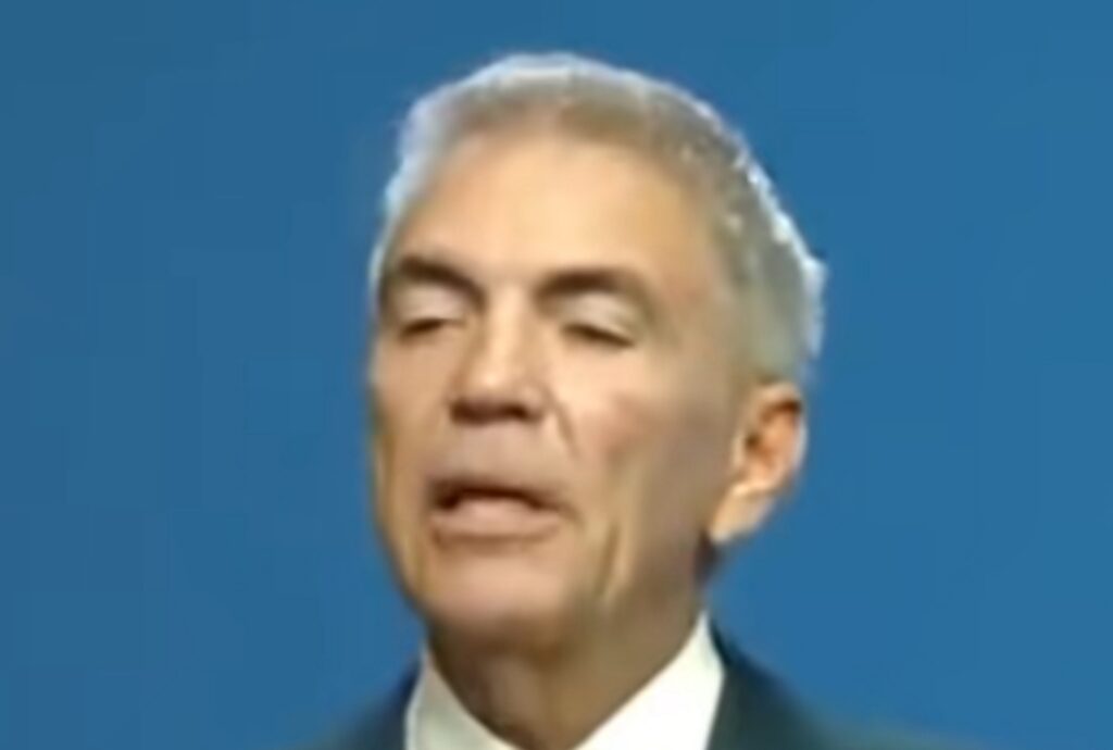 Vicepremierul Dragoș Anastasiu va susține la ora 17 o declarație de presă în care va spune probabil că a dat mită la ANAF în interes național