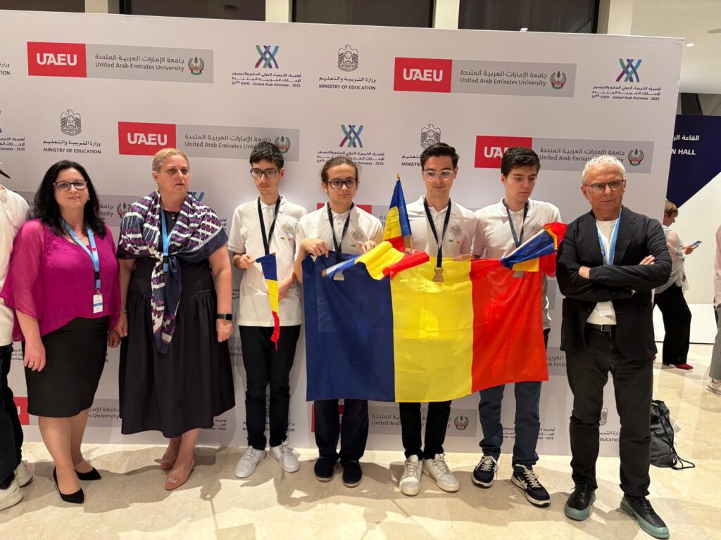 Un elev buzoian face legea în Chimie la nivel mondial