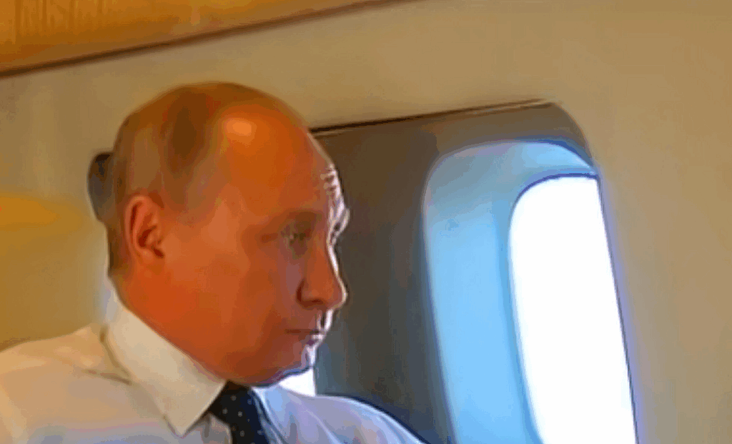 Rușii vor ca Putin să zboare prin România spre întâlnirea cu Trump din Ungaria. Or ști că pe Otopeni o felie de pizza e 10 euro?