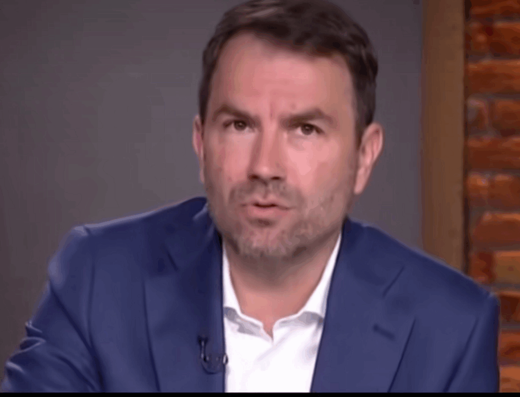 Cătălin Drulă are atât de multe șanse să ajungă primar al Capitalei încât și-a găsit de muncă pentru după alegeri: ministru al Apărării