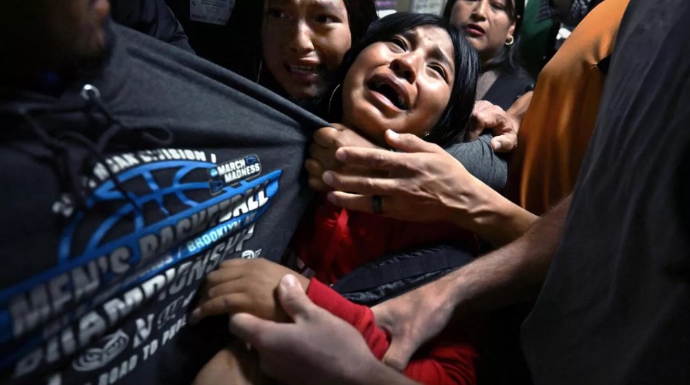 „Separați de ICE”, fotografia câștigătoare a World Press Photo 2026