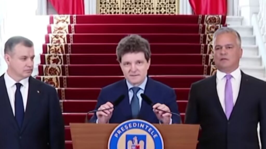 Nicușor Dan l-a retras pe Eugen Tomac și l-a desemnat premier pe Adrian Veștea, care e tot independent, dar de la PNL