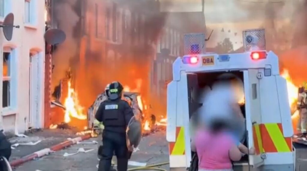 Atacul care a dat foc orașului Belfast