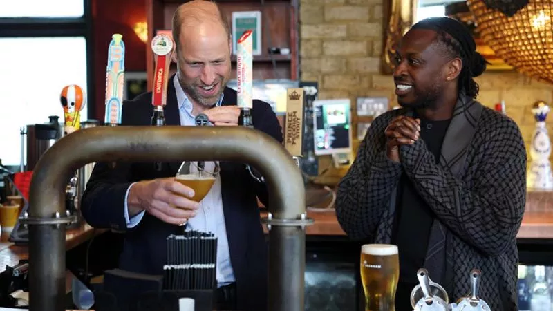 Pub-urile se închid pe bandă rulantă în Marea Britanie. Prințul William lansează o campanie pentru a le salva