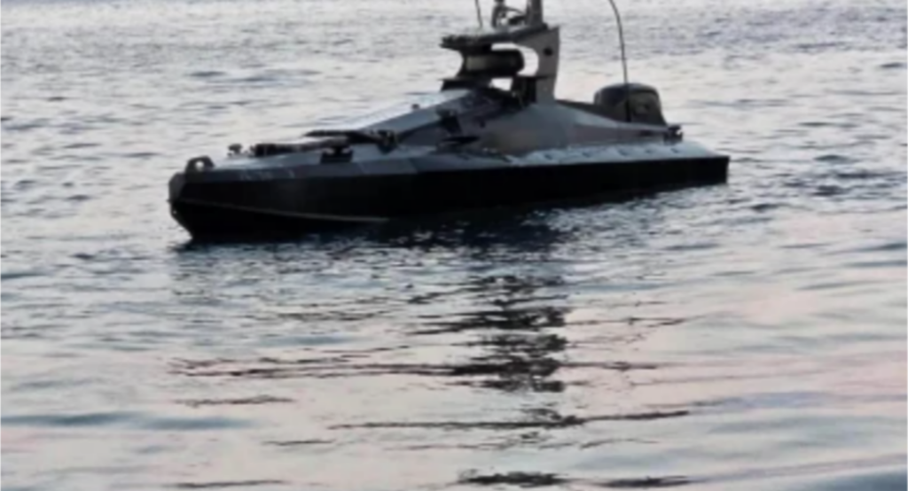 Încă o dronă marină rusească a încercat să forțeze programul „Litoralul Pentru Toți”. În loc de salvamar, a întâmpinat-o un F-16