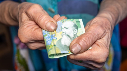 Milioane de pensionari români nu îşi vor primi pensiile până de Paşte